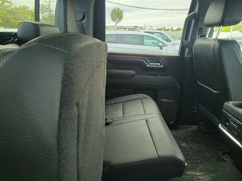 Used 2024 GMC Sierra 2500 Denali w/ Denali Reserve Package image 10