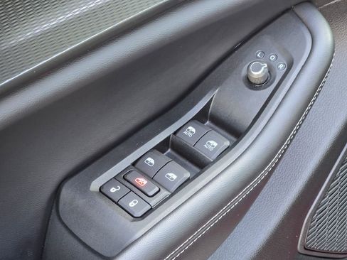 Certified 2024 Jeep Grand Cherokee Altitude image 20