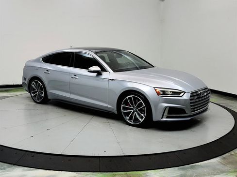 Used 2018 Audi S5 Prestige w/ S Sport Package image 3