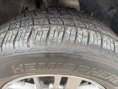 Certified 2021 Nissan Rogue S image 16