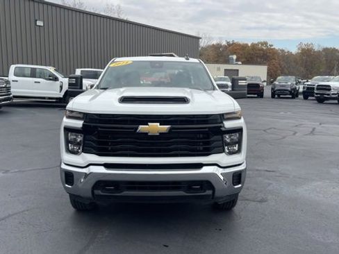 Used 2024 Chevrolet Silverado 2500 W/T w/ WT/CX Safety Package image 9
