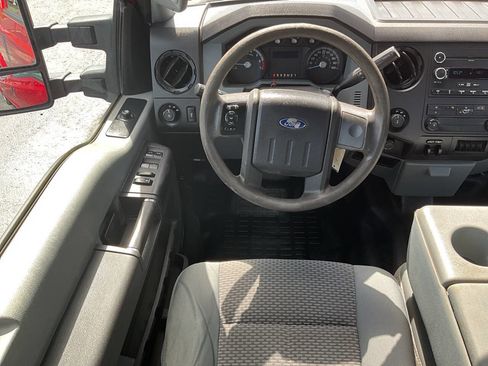 Used 2013 Ford F250 XL w/ PWR Equipment Group AWD/4WD image 26