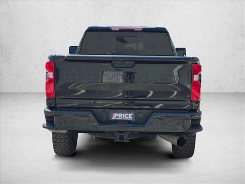 Used 2022 Chevrolet Silverado 2500 LTZ w/ LTZ Plus Package AWD/4WD image 6