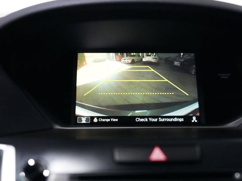 Used 2018 Acura TLX w/ Technology Package FWD image 18