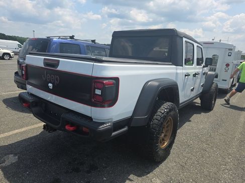 Used 2022 Jeep Gladiator Rubicon w/ LED Lighting Group AWD/4WD image 3