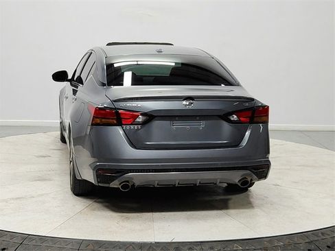 Used 2020 Nissan Altima 2.5 SL image 6