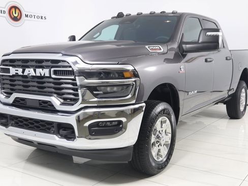 Used 2025 RAM 2500 Lone Star image 5