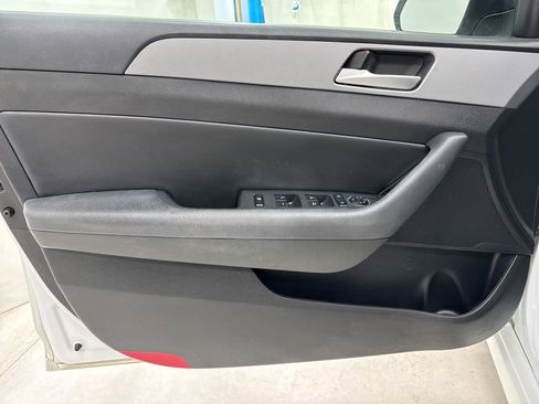 Used 2019 Hyundai Sonata SEL w/ Cargo Package image 14