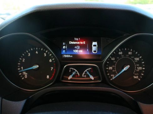 Used 2017 Ford Focus S FWD image 19