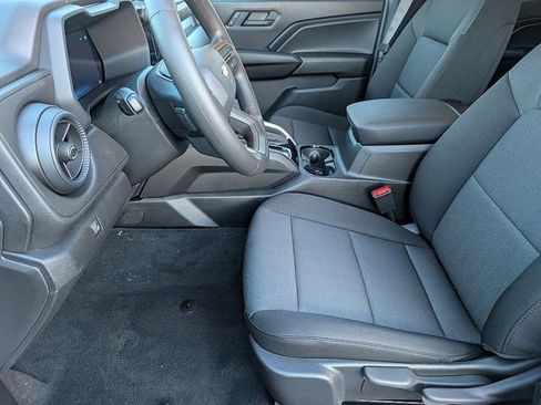 New 2026 Chevrolet Colorado W/T image 17