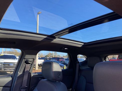 Used 2023 Chevrolet Blazer RS w/ Driver Confidence II Package image 11