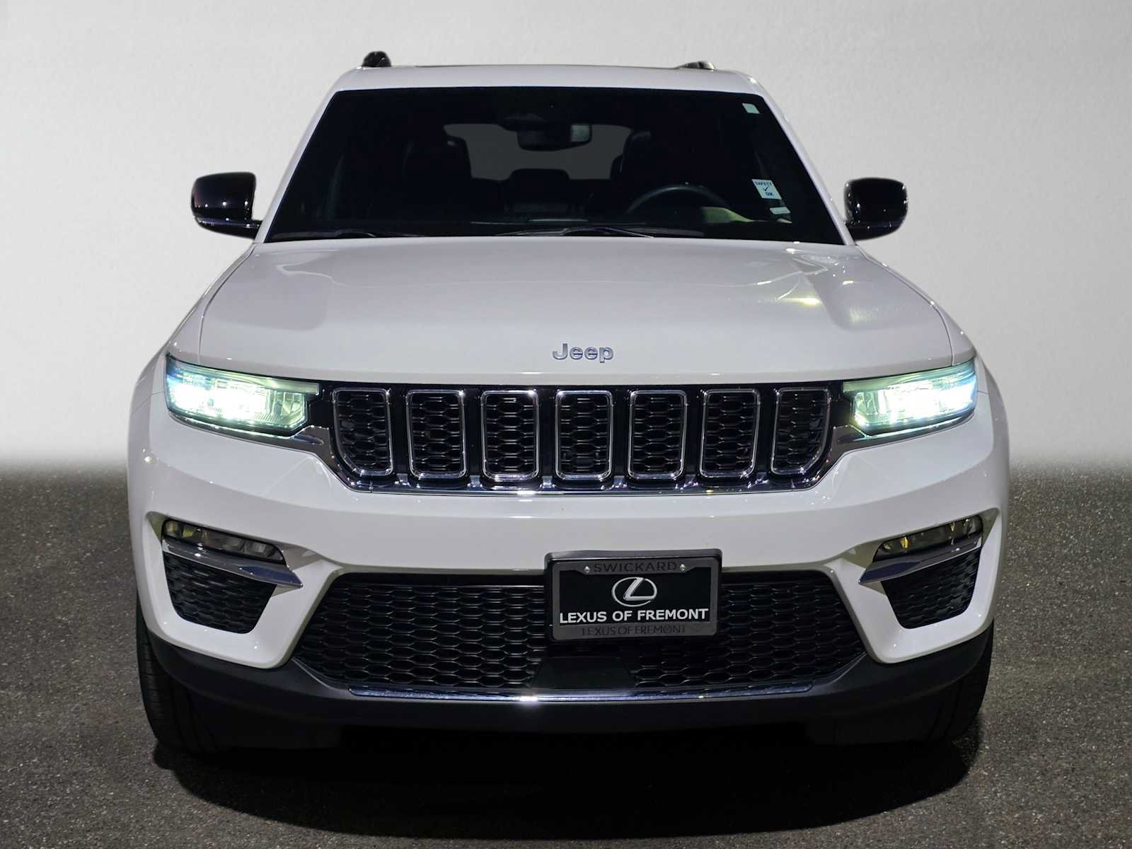 Used 2024 Jeep Grand Cherokee Limited 4xe AWD/4WD image 8