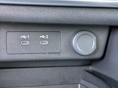 Used 2024 Nissan Rogue SV FWD image 28