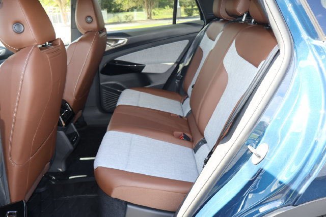 Certified 2023 Volkswagen ID.4 Pro RWD image 15