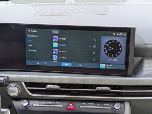 Used 2025 Hyundai Sonata SEL FWD image 16