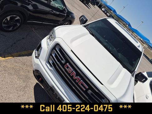 Used 2020 GMC Sierra 1500 AT4 w/ AT4 Premium Package image 17