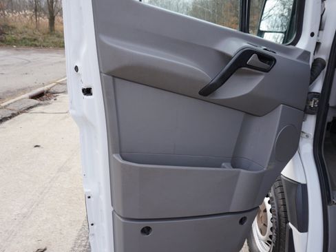 Used 2012 Mercedes-Benz Sprinter 2500 image 23