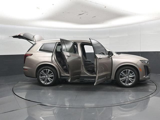 Used 2022 Cadillac XT6 Premium Luxury FWD image 60