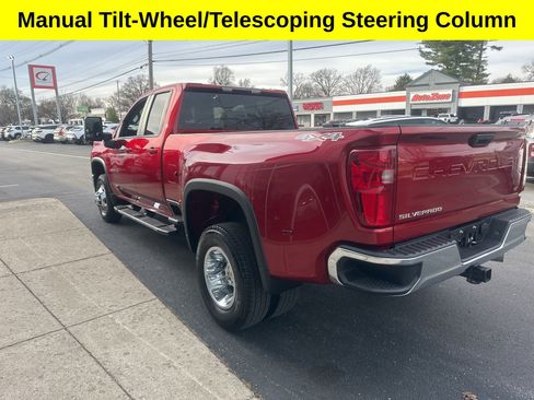 Used 2024 Chevrolet Silverado 3500 LT w/ Convenience Package AWD/4WD image 7