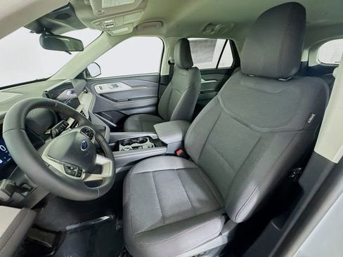 New 2026 Ford Explorer Active image 21