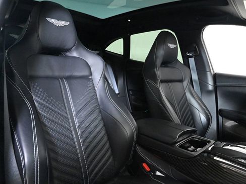 Used 2023 Aston Martin DBX 707 image 13