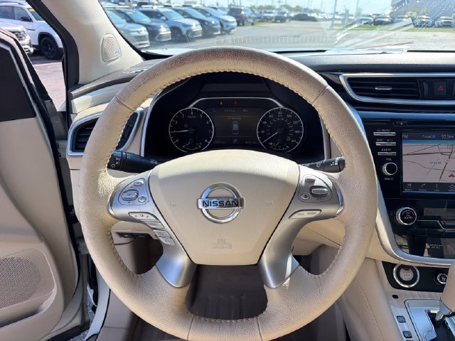 Used 2015 Nissan Murano Platinum w/ Platinum Technology Package AWD/4WD image 17