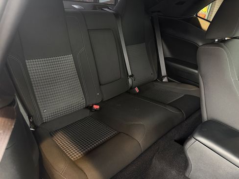 Used 2022 Dodge Challenger SXT w/ Driver Convenience Group image 29