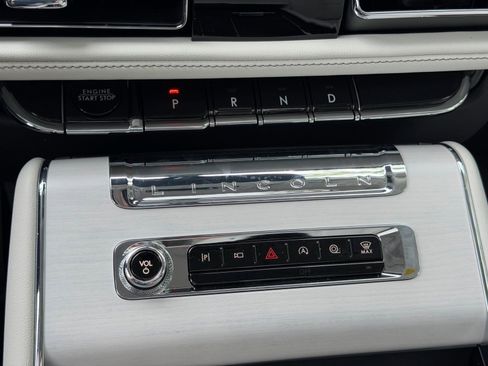 New 2026 Lincoln Aviator Reserve AWD/4WD image 35