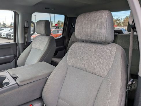 Used 2023 Ford F150 XLT image 15