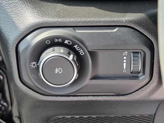Used 2023 Jeep Wrangler Sport AWD/4WD image 25