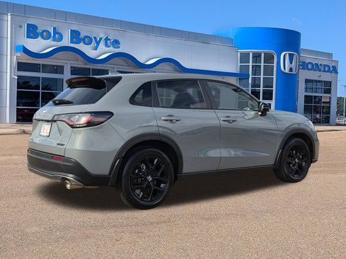 Used 2025 Honda HR-V Sport image 5