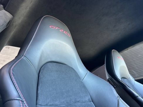 Used 2018 Porsche 911 GT2 RS RWD image 17