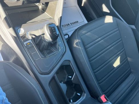 Used 2024 Volkswagen Tiguan S image 16