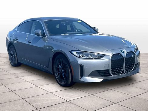 Used 2024 BMW i4 eDrive40 w/ Premium Package RWD image 3