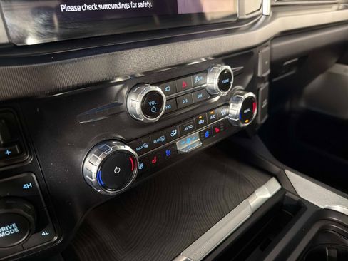 Used 2025 Ford F250 Platinum AWD/4WD image 47