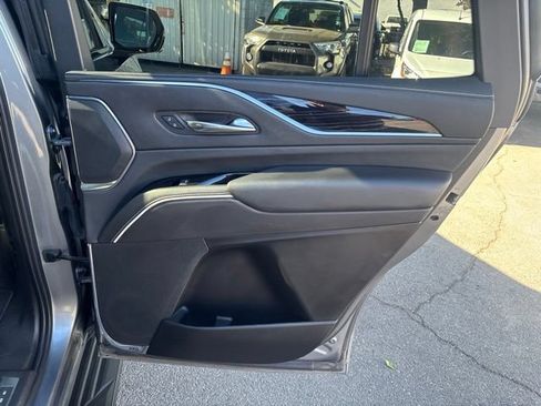 Used 2021 Cadillac Escalade Sport w/ Driver Assist Tech Package AWD/4WD image 38