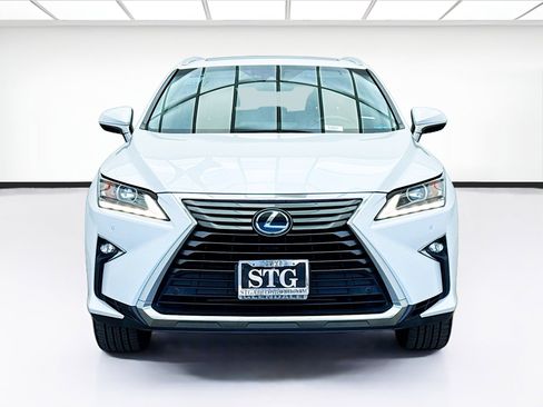 Used 2018 Lexus RX 350L FWD image 2