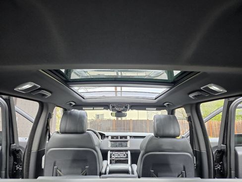 Used 2017 Land Rover Range Rover Sport HSE image 53
