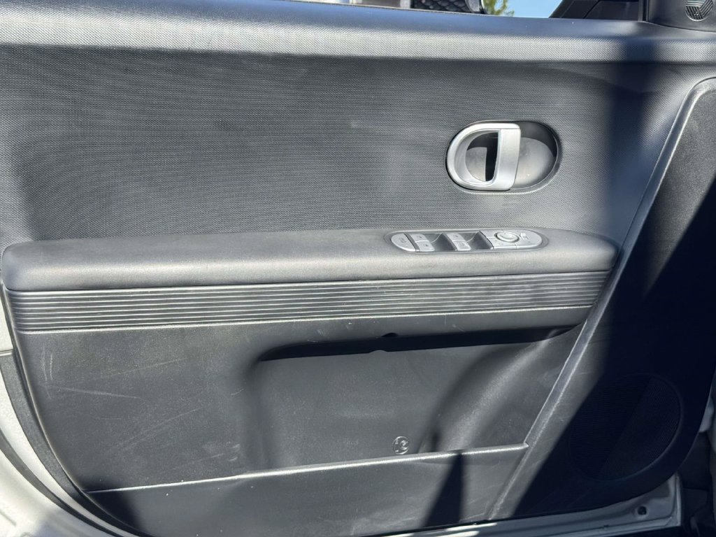 Used 2024 Hyundai Ioniq 5 SEL AWD/4WD image 14
