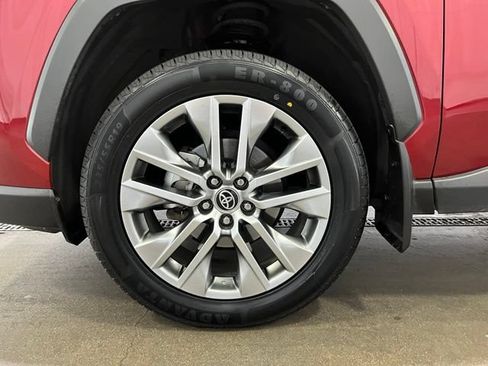 Used 2023 Toyota RAV4 XLE Premium FWD image 25