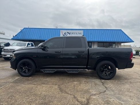Used 2016 RAM 1500 Sport w/ Black Ram 1500 Sport Group image 7