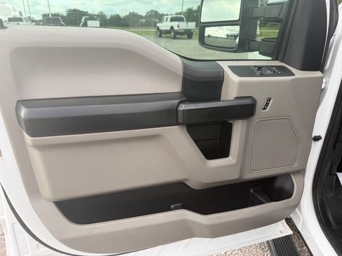 Used 2019 Ford F350 XL w/ XL Value Package AWD/4WD image 15