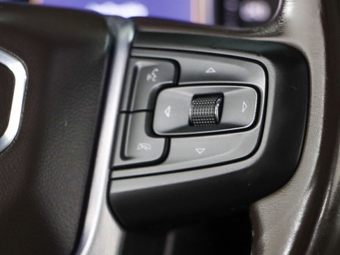 Used 2021 GMC Yukon XL SLT w/ SLT Luxury Plus Package image 15