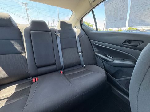 Used 2025 Nissan Altima 2.5 SV image 38