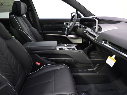 New 2026 Cadillac Vistiq Platinum image 16