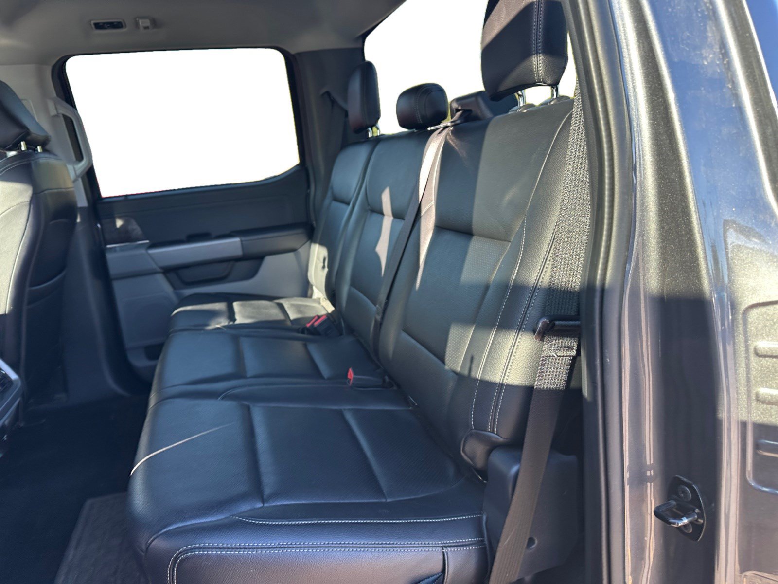 Used 2021 Ford F150 XLT w/ Equipment Group 302A High RWD image 22