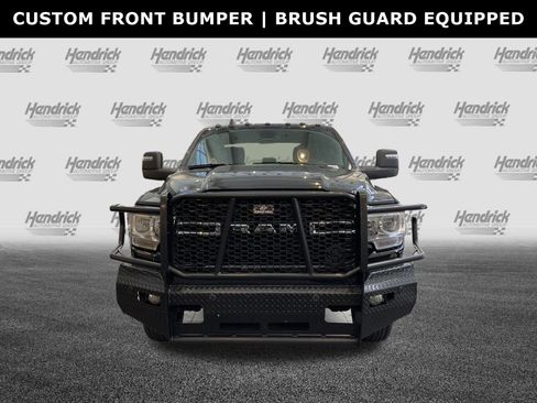 Used 2024 RAM 3500 Big Horn w/ Sport Appearance Package AWD/4WD image 3