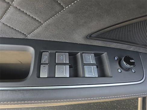 Used 2023 Audi S8 w/ S8 Comfort Plus Package image 31