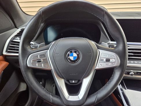 Used 2021 BMW X7 xDrive40i w/ Executive Package 2 image 25