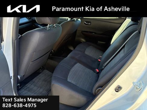 Used 2018 Nissan Leaf SV w/ SV Technology Package image 20